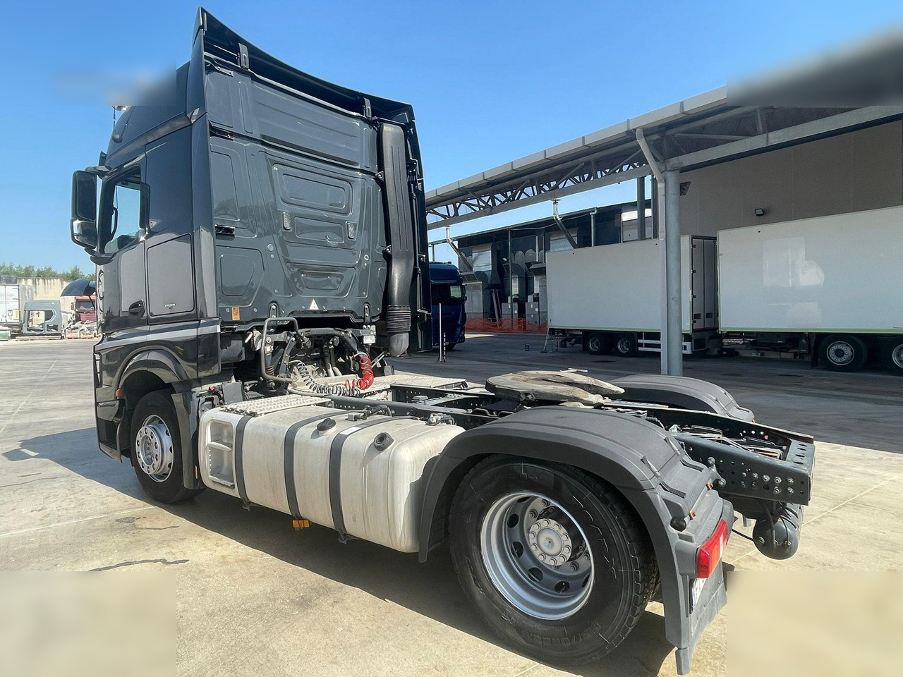 MERCEDES-BENZ ACTROS 1848 - 트랙터 유닛 : 사진 4 MERCEDES-BENZ ACTROS 1848 - 트랙터 유닛 : 사진 4