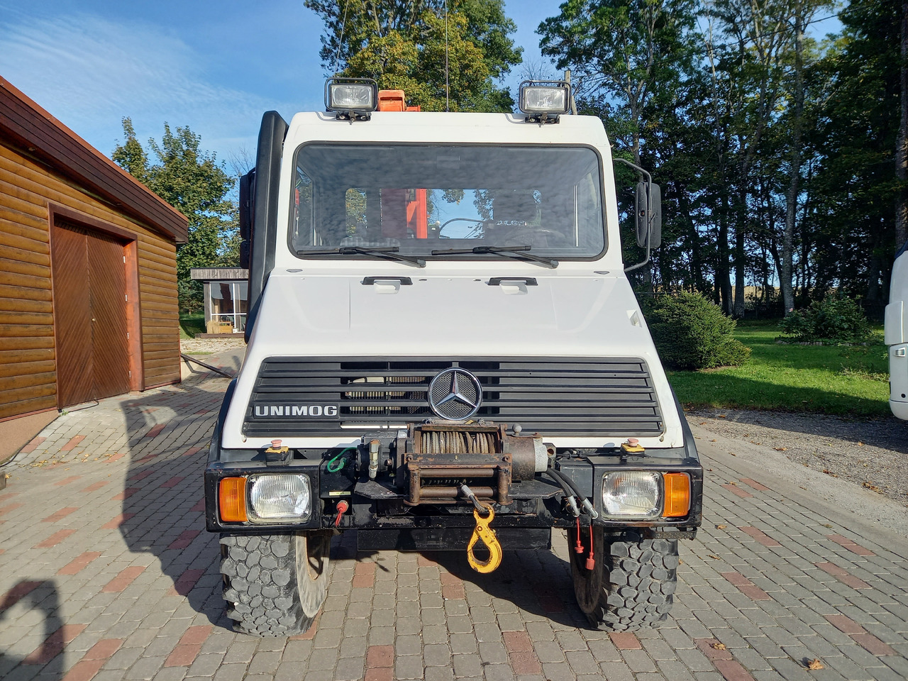 UNIMOG U100L - 크레인 트럭 : 사진 4 UNIMOG U100L - 크레인 트럭 : 사진 4
