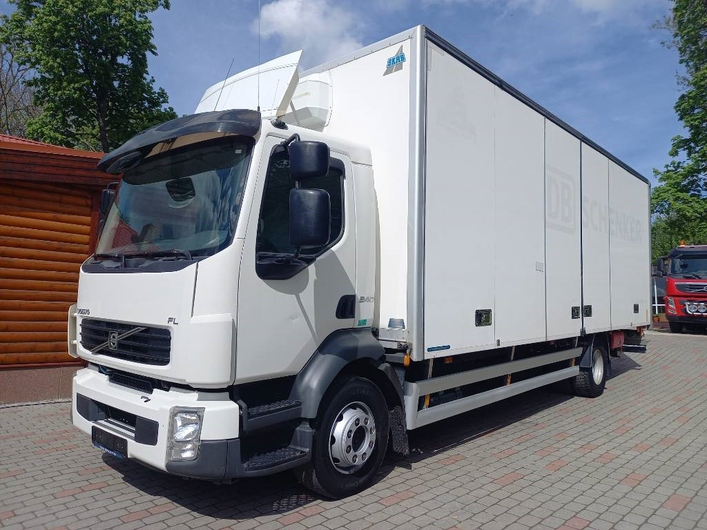 Volvo BM FL 240, 4x2, SIDE-OPENING - 박스 트럭 : 사진 1 Volvo BM FL 240, 4x2, SIDE-OPENING - 박스 트럭 : 사진 1