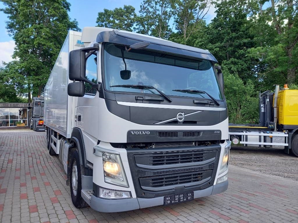 Volvo FM 330, 6x2, CARRIER SUPRA 950 U - 냉동탑차 : 사진 4 Volvo FM 330, 6x2, CARRIER SUPRA 950 U - 냉동탑차 : 사진 4