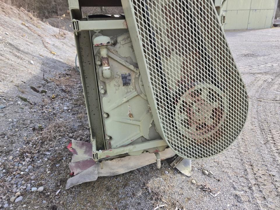 Eagle 6,8 m Schwertwäsche - 산업용 장비 : 사진 3 Eagle 6,8 m Schwertwäsche - 산업용 장비 : 사진 3