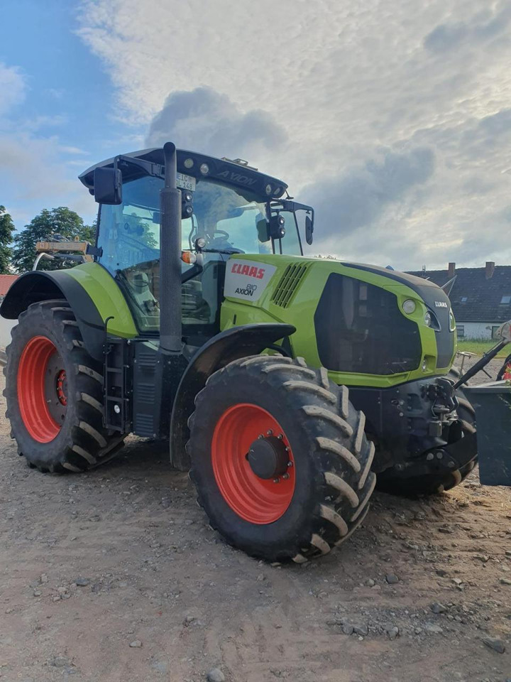 CLAAS Axion 810 - 장궤형 트랙터 : 사진 5 CLAAS Axion 810 - 장궤형 트랙터 : 사진 5