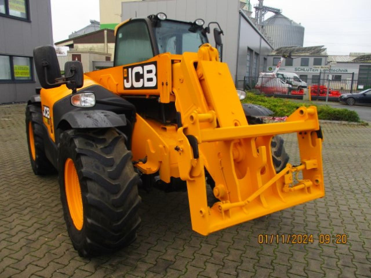 텔레스코픽 핸들러 JCB 531-70 Agri : 사진 9 텔레스코픽 핸들러 JCB 531-70 Agri : 사진 9