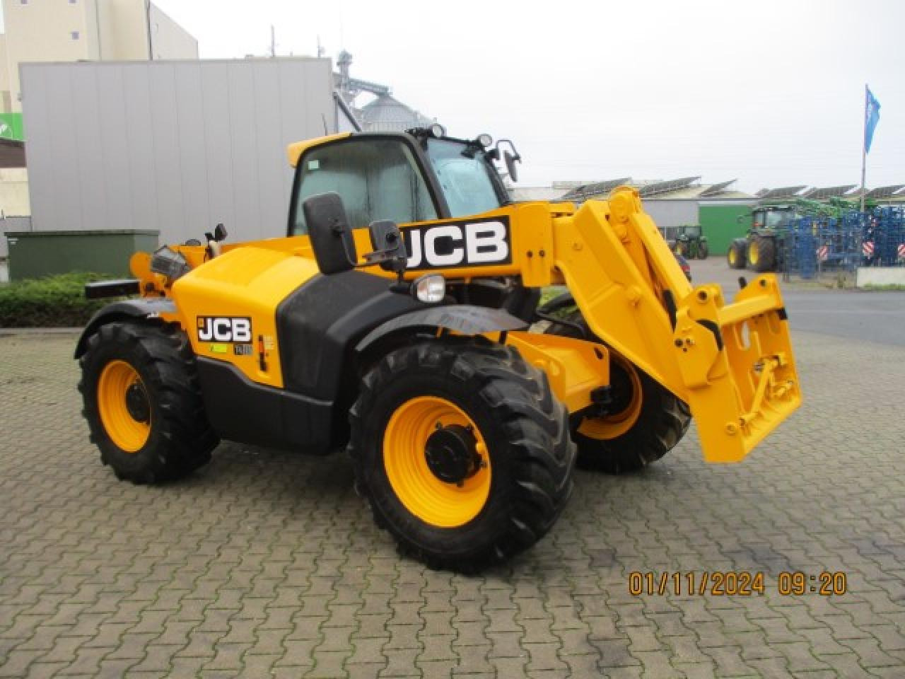 텔레스코픽 핸들러 JCB 531-70 Agri : 사진 7 텔레스코픽 핸들러 JCB 531-70 Agri : 사진 7