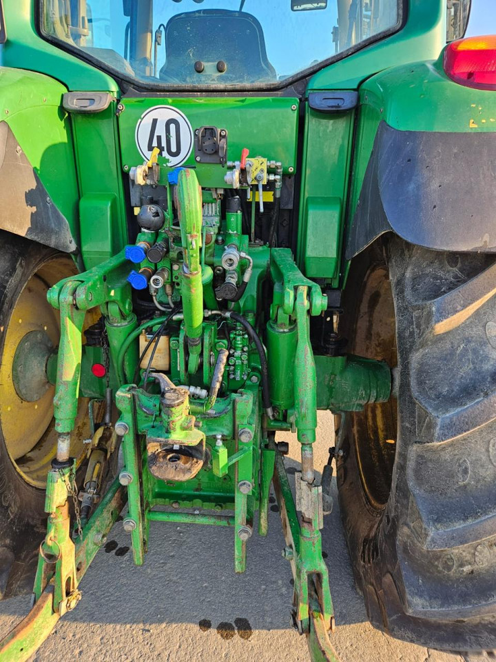 John Deere 6920 - 장궤형 트랙터 : 사진 4 John Deere 6920 - 장궤형 트랙터 : 사진 4