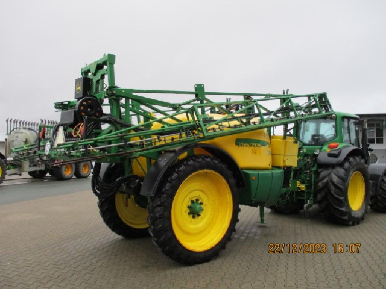 John Deere 740 - 견인 스프레이 : 사진 5 John Deere 740 - 견인 스프레이 : 사진 5