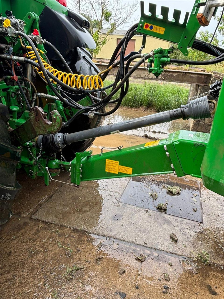 John Deere M952 I - 견인 스프레이 : 사진 2 John Deere M952 I - 견인 스프레이 : 사진 2