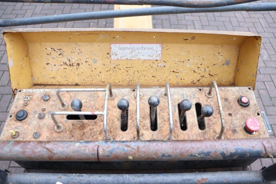 Aichi SR210 As-Is, Diesel, Tracked, 23m Working Height, - 텔레스코픽 붐 : 사진 4 Aichi SR210 As-Is, Diesel, Tracked, 23m Working Height, - 텔레스코픽 붐 : 사진 4