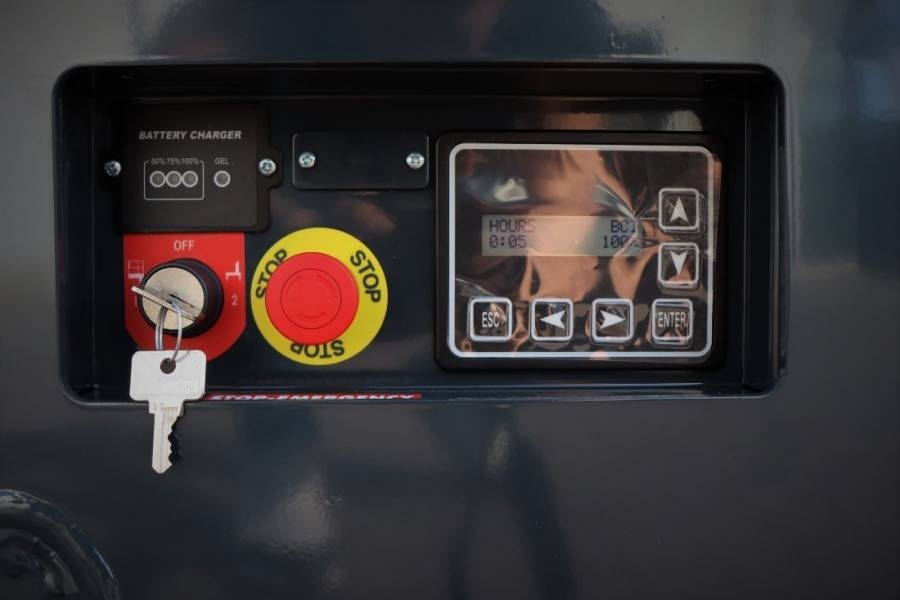 Bravi LUI HD WD Leonardo New, Electric, 4.90m Working He - 관절 붐 : 사진 4 Bravi LUI HD WD Leonardo New, Electric, 4.90m Working He - 관절 붐 : 사진 4