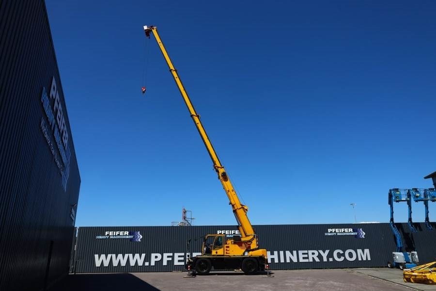 Demag AC30 City Diesel, 4x4x4 Drive, 30t Capacity, 25m M - 전천후 지형 크레인 : 사진 3 Demag AC30 City Diesel, 4x4x4 Drive, 30t Capacity, 25m M - 전천후 지형 크레인 : 사진 3