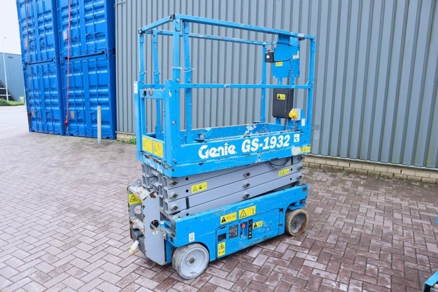 Genie GS1932 Electric, Working Height 7.8 m, 227kg Capac - 시저 리프트 : 사진 2 Genie GS1932 Electric, Working Height 7.8 m, 227kg Capac - 시저 리프트 : 사진 2
