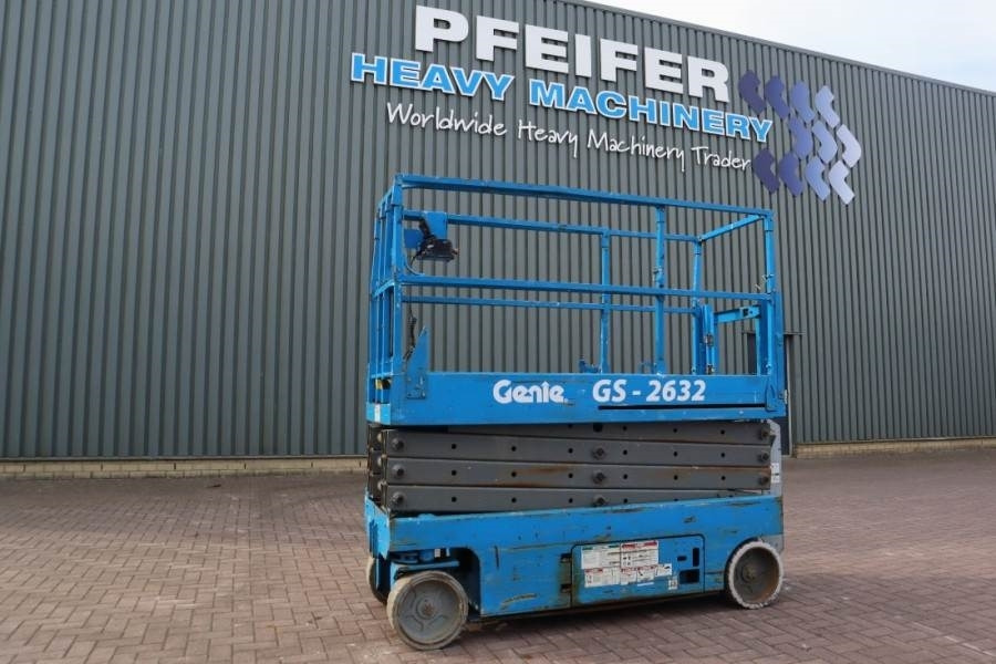 Genie GS2632 Electric, Working Height 10m, 227kg Capacit - 시저 리프트 : 사진 1 Genie GS2632 Electric, Working Height 10m, 227kg Capacit - 시저 리프트 : 사진 1