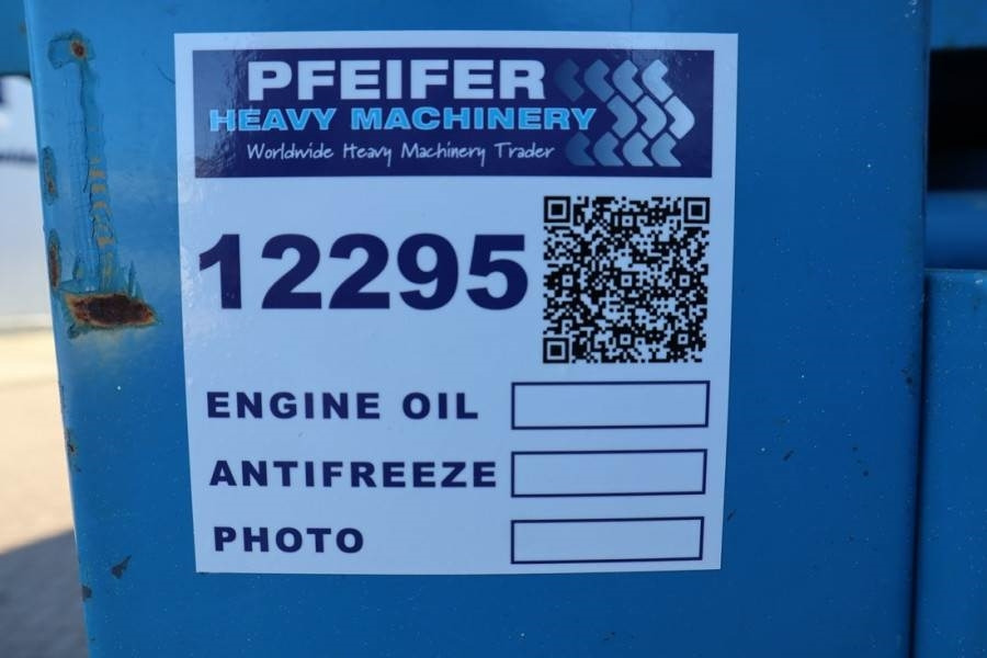 시저 리프트 Genie GS4069DC Electric, 14m Working Height, 363kg Capac : 사진 11 시저 리프트 Genie GS4069DC Electric, 14m Working Height, 363kg Capac : 사진 11