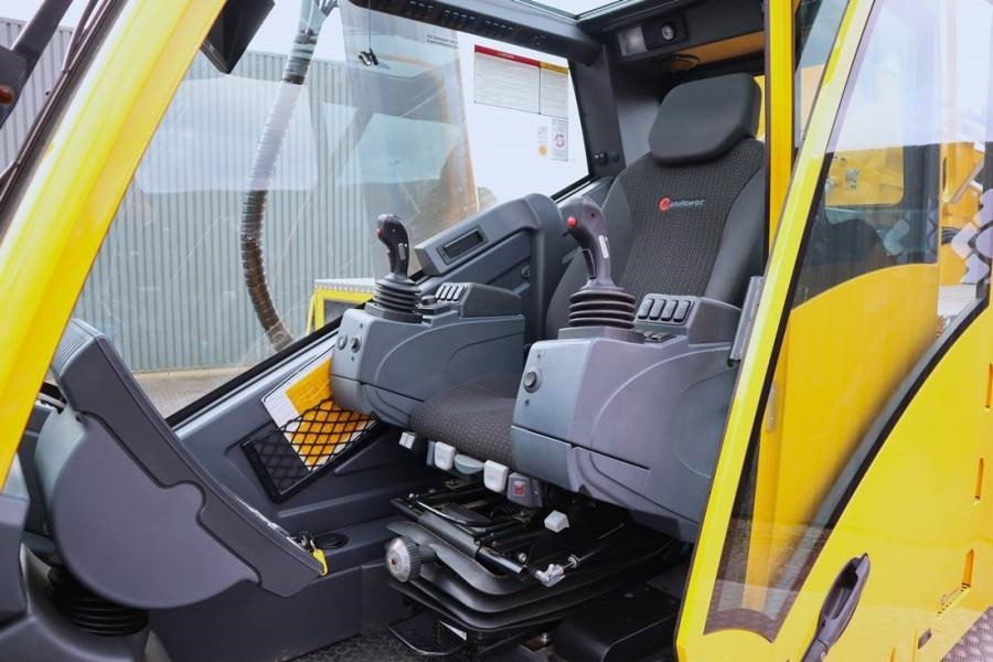 Grove GMK5250XL-1 Available Immediately, Dutch Registrat - 전천후 지형 크레인 : 사진 5 Grove GMK5250XL-1 Available Immediately, Dutch Registrat - 전천후 지형 크레인 : 사진 5