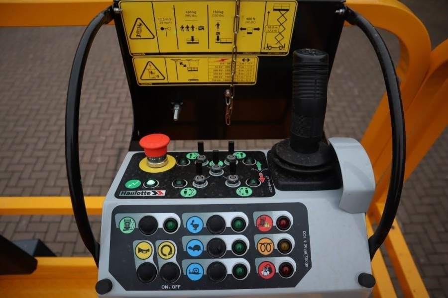 Haulotte Compact 12DX Valid Inspection, *Guarantee! Diesel, - 시저 리프트 : 사진 3 Haulotte Compact 12DX Valid Inspection, *Guarantee! Diesel, - 시저 리프트 : 사진 3