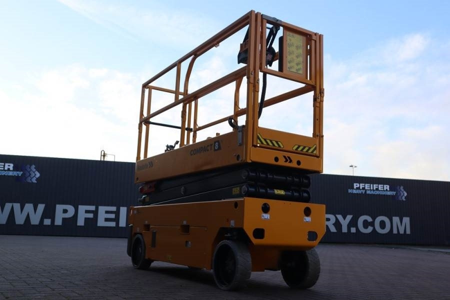 Haulotte Compact 8N Valid inspection, *Guarantee! 8m Workin - 시저 리프트 : 사진 5 Haulotte Compact 8N Valid inspection, *Guarantee! 8m Workin - 시저 리프트 : 사진 5