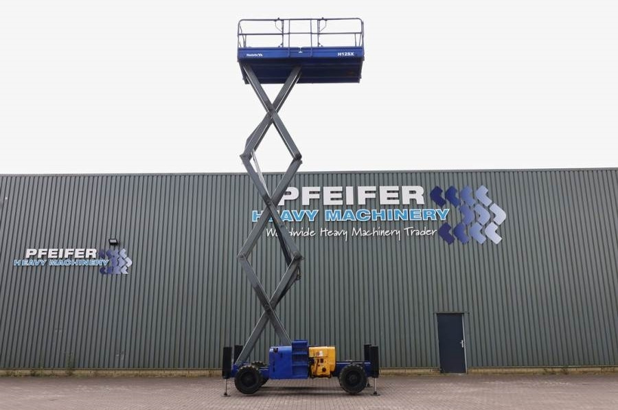 Haulotte H12SX Diesel, 4x4 Drive, 12m Working Height, 700kg - 시저 리프트 : 사진 3 Haulotte H12SX Diesel, 4x4 Drive, 12m Working Height, 700kg - 시저 리프트 : 사진 3