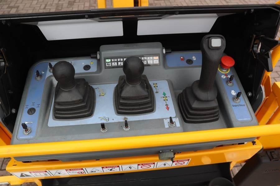 Haulotte HT23RTJ O Valid Inspection, *Guarantee! Diesel, 4x - 텔레스코픽 붐 : 사진 3 Haulotte HT23RTJ O Valid Inspection, *Guarantee! Diesel, 4x - 텔레스코픽 붐 : 사진 3