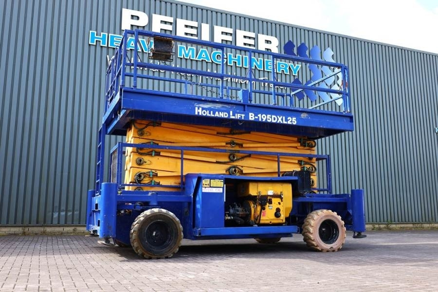 Holland Lift Combistar B-195DXL25-4WD Diesel, 4x4 Drive, 21.5m - 시저 리프트 : 사진 1 Holland Lift Combistar B-195DXL25-4WD Diesel, 4x4 Drive, 21.5m - 시저 리프트 : 사진 1