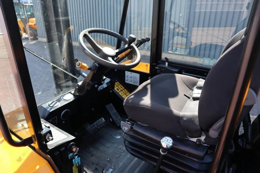 JCB 940-4 T4 Valid inspection, *Guarantee! Diesel, 4x4 - 지형 지게차 : 사진 4 JCB 940-4 T4 Valid inspection, *Guarantee! Diesel, 4x4 - 지형 지게차 : 사진 4
