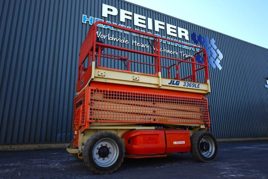 JLG 3369LE Electric, 12m Working Height, 450kg Capacit - 시저 리프트 : 사진 1 JLG 3369LE Electric, 12m Working Height, 450kg Capacit - 시저 리프트 : 사진 1