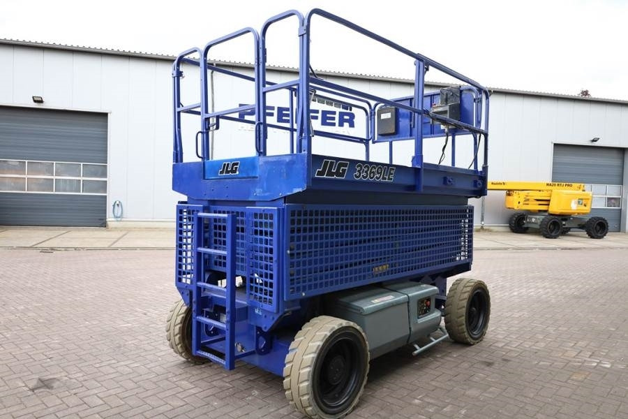 JLG 3369LE Electric, 12m Working Height, 450kg Capacit - 시저 리프트 : 사진 2 JLG 3369LE Electric, 12m Working Height, 450kg Capacit - 시저 리프트 : 사진 2