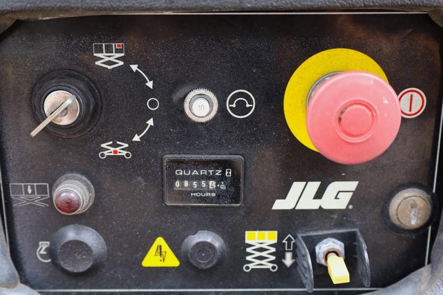 JLG 3369LE Electric, 12m Working Height, 450kg Capacit - 시저 리프트 : 사진 4 JLG 3369LE Electric, 12m Working Height, 450kg Capacit - 시저 리프트 : 사진 4