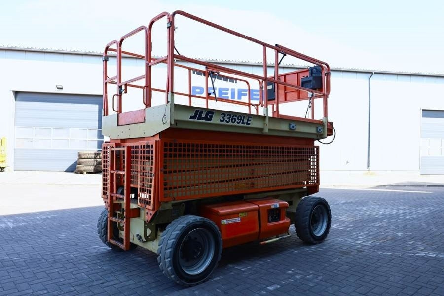 JLG 3369LE Electric, 12m Working Height, 450kg Capacit - 시저 리프트 : 사진 2 JLG 3369LE Electric, 12m Working Height, 450kg Capacit - 시저 리프트 : 사진 2
