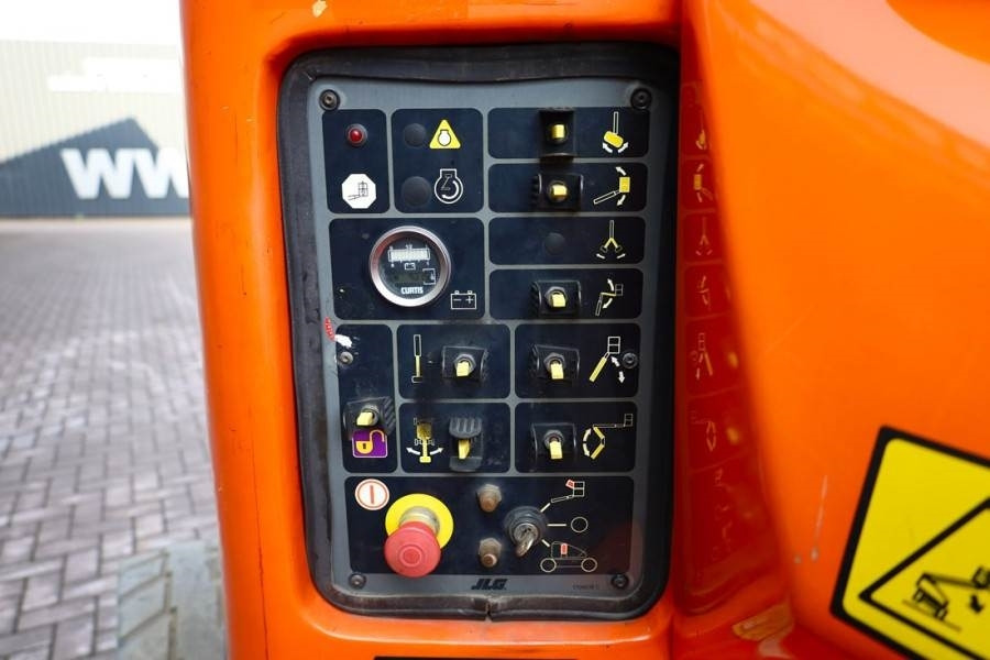 JLG E450AJ Electric, 16m Working Height, 7.2m Reach, 2 - 관절 붐 : 사진 5 JLG E450AJ Electric, 16m Working Height, 7.2m Reach, 2 - 관절 붐 : 사진 5
