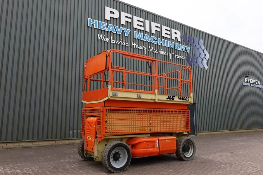 JLG M4069 Hybrid, 14.2m Working Height, 360kg Capacity - 시저 리프트 : 사진 1 JLG M4069 Hybrid, 14.2m Working Height, 360kg Capacity - 시저 리프트 : 사진 1