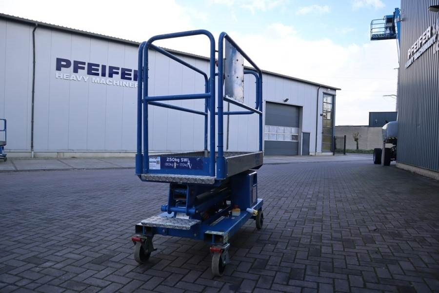 JLG Power Tower Electric, 5.10m Working Height, 250kg - 관절 붐 : 사진 2 JLG Power Tower Electric, 5.10m Working Height, 250kg - 관절 붐 : 사진 2