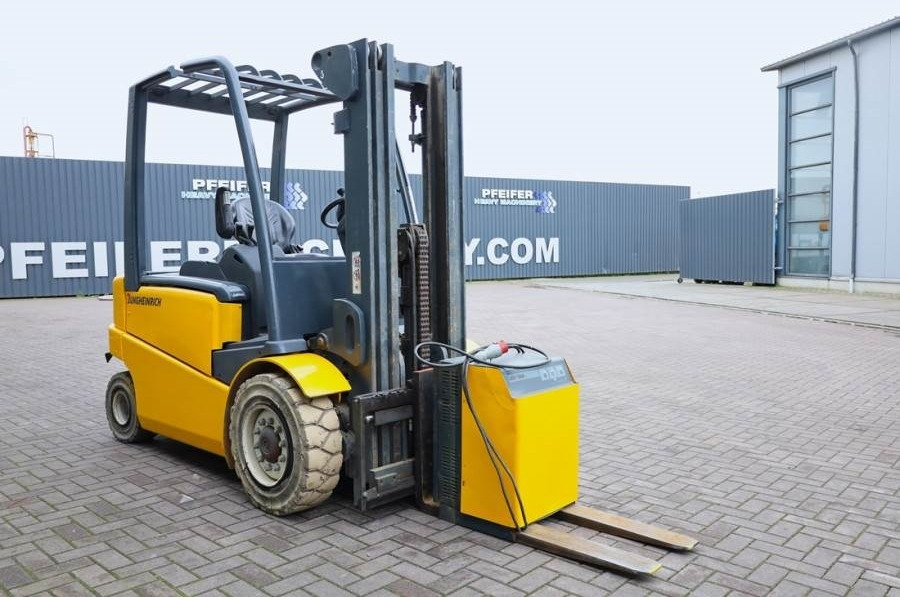 리스 Jungheinrich EFG535 Electric, Lifting Height 4700mm, Freelift 1  Jungheinrich EFG535 Electric, Lifting Height 4700mm, Freelift 1 : 사진 8