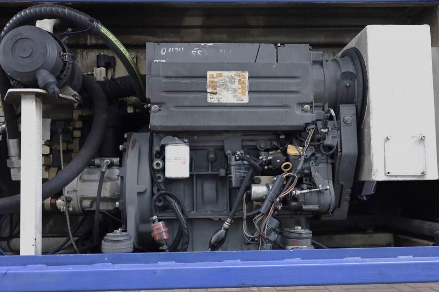 시저 리프트 Liftlux SL210-25D4WDS/P Diesel, Hydraulic Deck Extension, : 사진 12