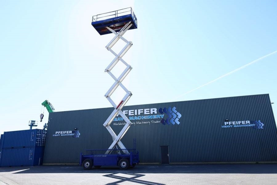 Liftlux SL210-25D4WDS/P Diesel, Hydraulic Deck Extension,  - 시저 리프트 : 사진 3 Liftlux SL210-25D4WDS/P Diesel, Hydraulic Deck Extension,  - 시저 리프트 : 사진 3