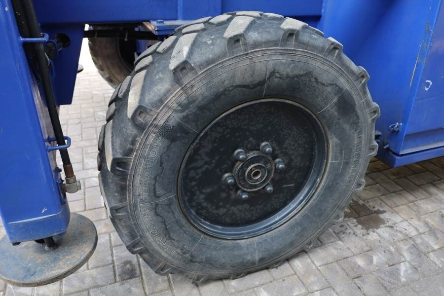 시저 리프트 Liftlux SL245-25D 4WD Diesel, 4x4 Drive, 26.5m Working Hei : 사진 15