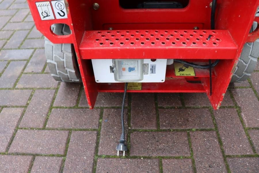 Magni ES0807E Available Directly From Stock, Electric, 7 - 시저 리프트 : 사진 4 Magni ES0807E Available Directly From Stock, Electric, 7 - 시저 리프트 : 사진 4