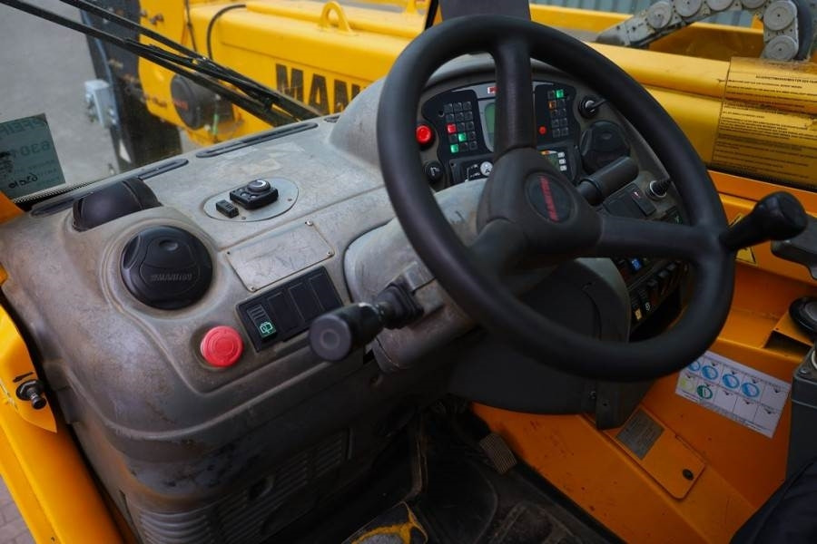 Manitou MRT2150 Privilege Diesel, 4x4 Drive And 4-Wheel St - 텔레스코픽 핸들러 : 사진 4 Manitou MRT2150 Privilege Diesel, 4x4 Drive And 4-Wheel St - 텔레스코픽 핸들러 : 사진 4