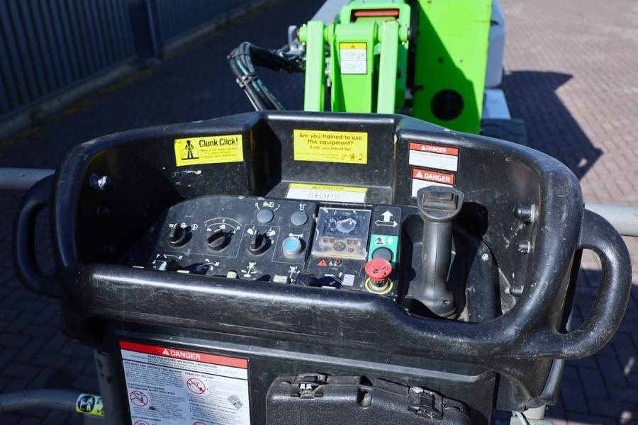 Niftylift HR17N HYBRID MK3 Hybrid Battery & Diesel, 17m Work - 관절 붐 : 사진 4 Niftylift HR17N HYBRID MK3 Hybrid Battery & Diesel, 17m Work - 관절 붐 : 사진 4