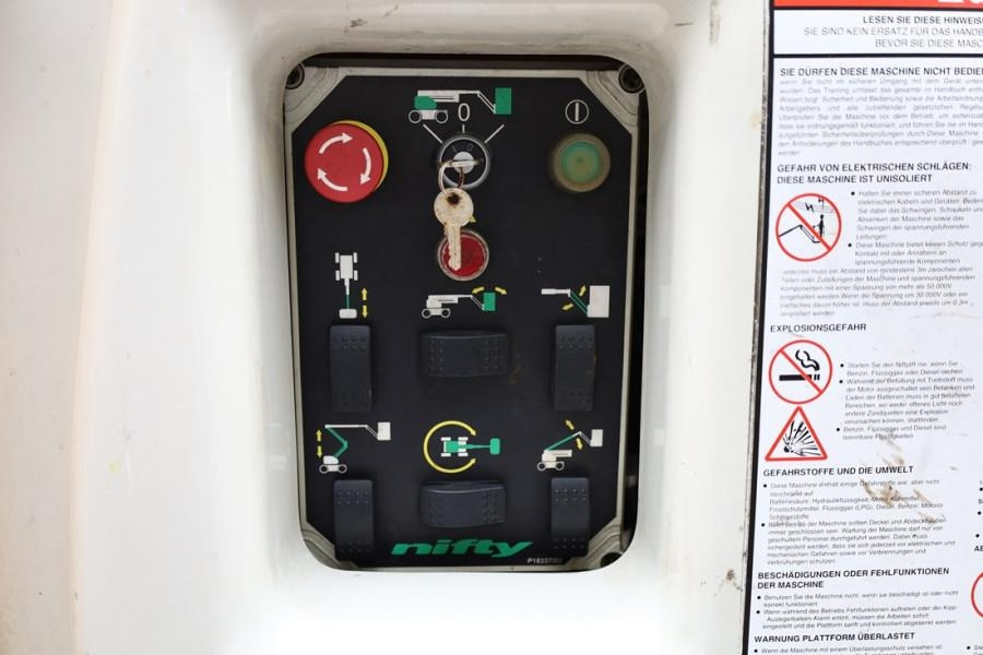 Niftylift HR17NE Electric, 17m Working Height, 9.7m Reach, 2 - 관절 붐 : 사진 4 Niftylift HR17NE Electric, 17m Working Height, 9.7m Reach, 2 - 관절 붐 : 사진 4