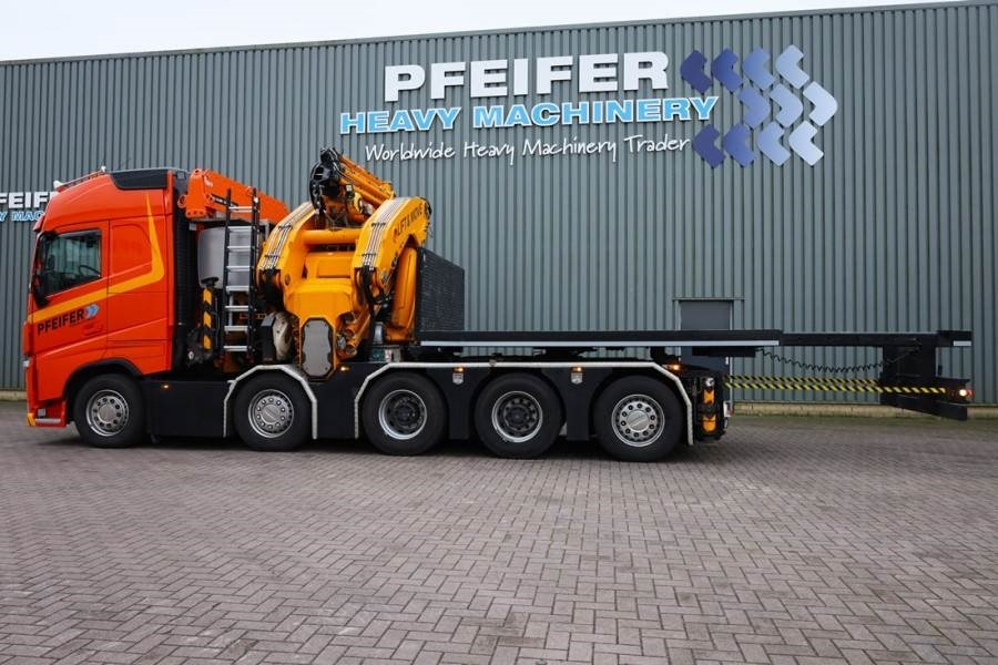 Volvo FH12 With Cormach 135tm Crane Volvo FH12 10x4 With - 전천후 지형 크레인 : 사진 3 Volvo FH12 With Cormach 135tm Crane Volvo FH12 10x4 With - 전천후 지형 크레인 : 사진 3