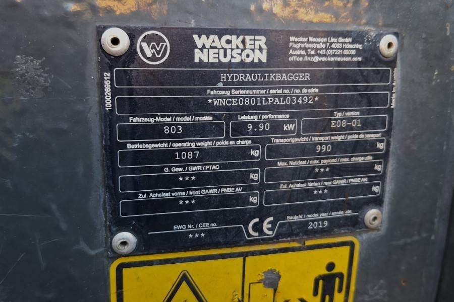 Wacker Neuson E08-01 Wacker Neuson mini excavator including 2 bu - 미니 굴삭기 : 사진 3 Wacker Neuson E08-01 Wacker Neuson mini excavator including 2 bu - 미니 굴삭기 : 사진 3