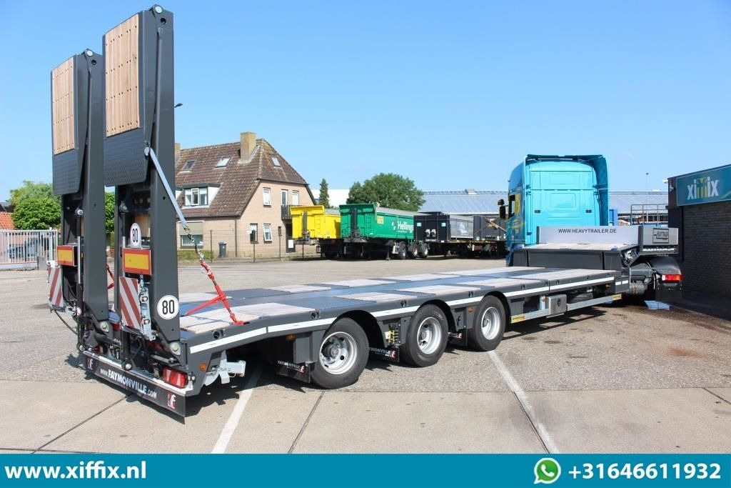 Faymonville TE Huur 3-ass. Semi dieplader met dubbele hydr. Kleppen en hefbed / - 저하대 세미 트레일러 : 사진 4 Faymonville TE Huur 3-ass. Semi dieplader met dubbele hydr. Kleppen en hefbed / - 저하대 세미 트레일러 : 사진 4