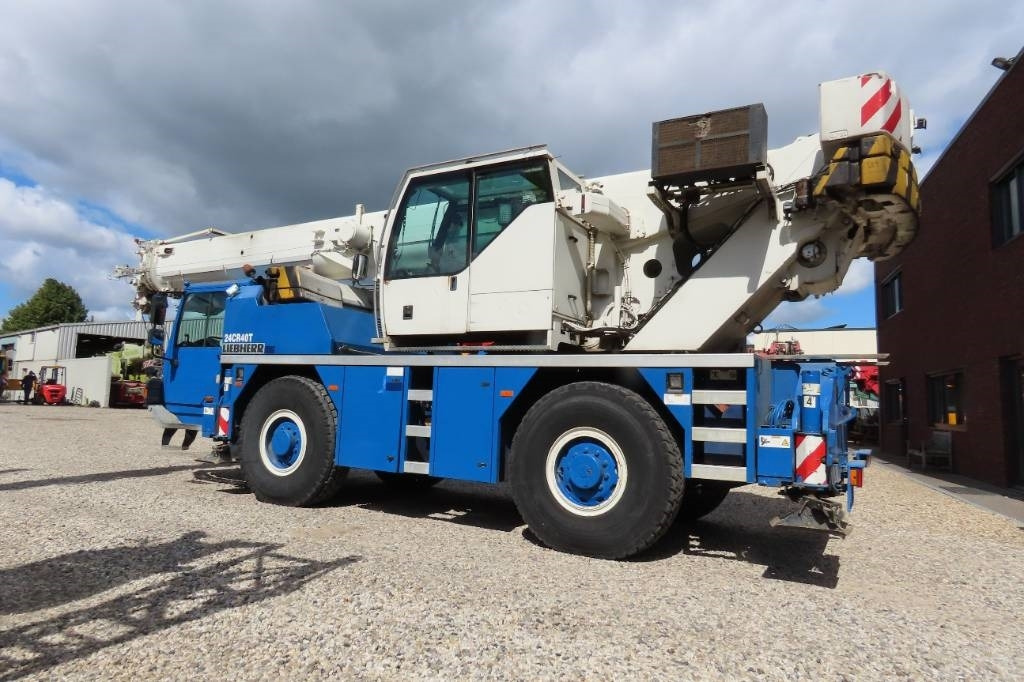 Liebherr LTM 1040-2.1 - 전천후 지형 크레인 : 사진 4 Liebherr LTM 1040-2.1 - 전천후 지형 크레인 : 사진 4