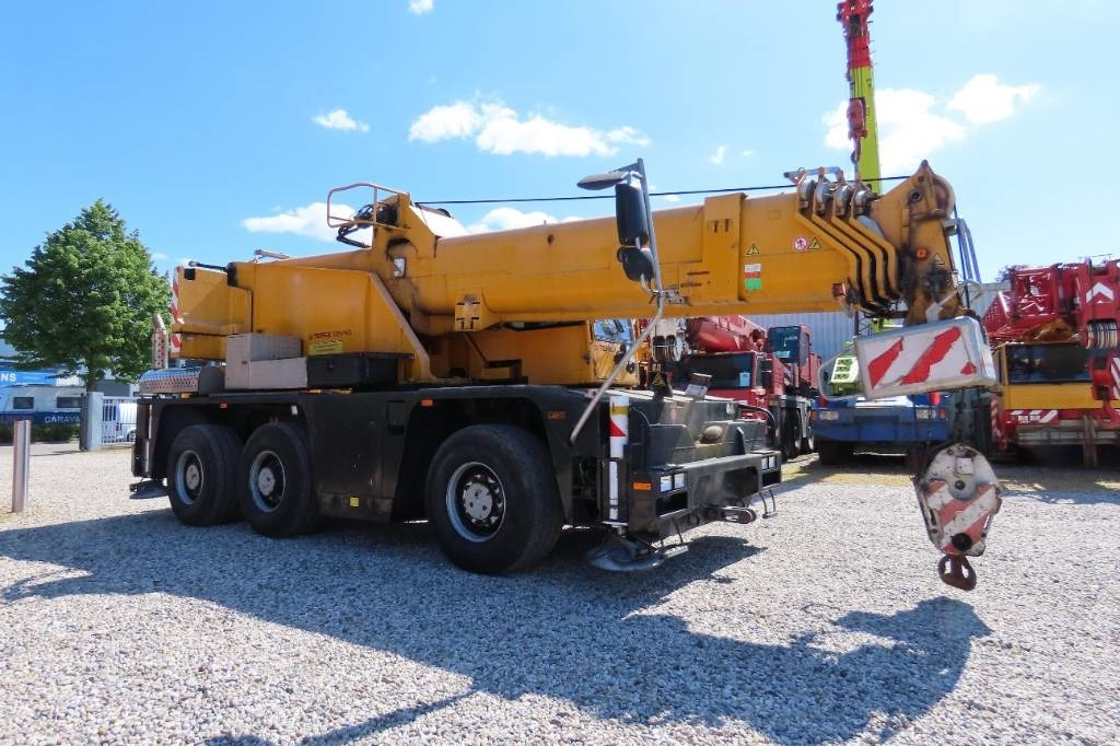 Terex Demag AC 40-1 City - 전천후 지형 크레인 : 사진 2 Terex Demag AC 40-1 City - 전천후 지형 크레인 : 사진 2