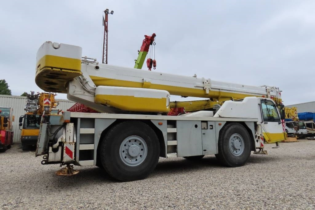 Terex PPM ATT 400/3 - 전천후 지형 크레인 : 사진 3 Terex PPM ATT 400/3 - 전천후 지형 크레인 : 사진 3
