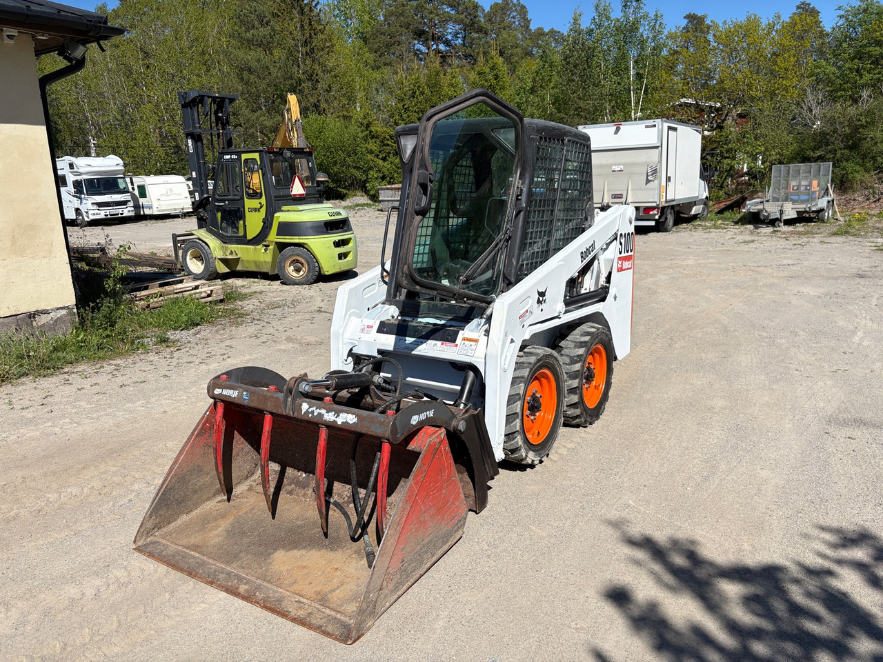 Bobcat S100 - 백호 로더 : 사진 1 Bobcat S100 - 백호 로더 : 사진 1