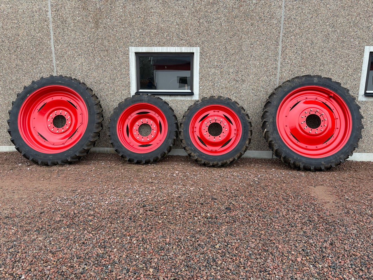 Kleber 300/95R52 // 270/95R38 - 타이어 농업용 기계 용 : 사진 1 Kleber 300/95R52 // 270/95R38 - 타이어 농업용 기계 용 : 사진 1