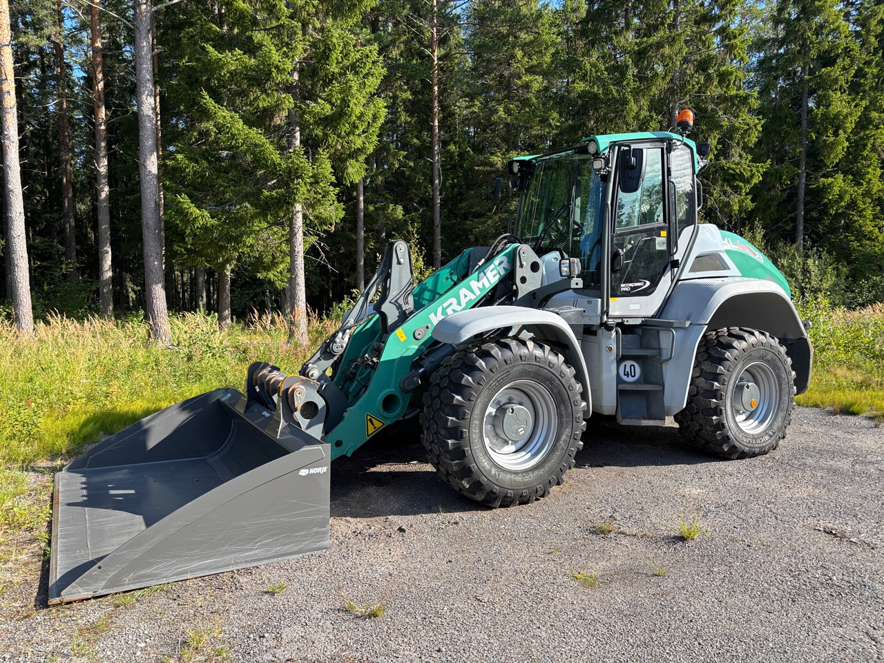 Kramer KL60.8 - 휠 로더 : 사진 1 Kramer KL60.8 - 휠 로더 : 사진 1