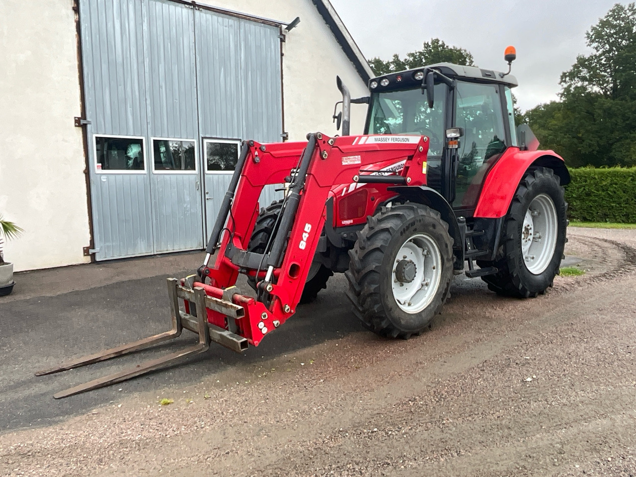 Massey Ferguson 5455 - 장궤형 트랙터 : 사진 1 Massey Ferguson 5455 - 장궤형 트랙터 : 사진 1