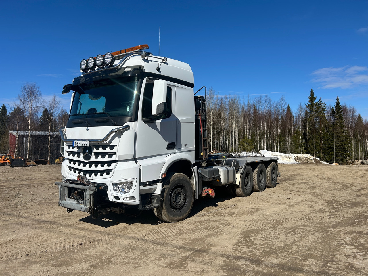 Mercedes-Benz Arocs - 후크 리프트 트럭 : 사진 1 Mercedes-Benz Arocs - 후크 리프트 트럭 : 사진 1